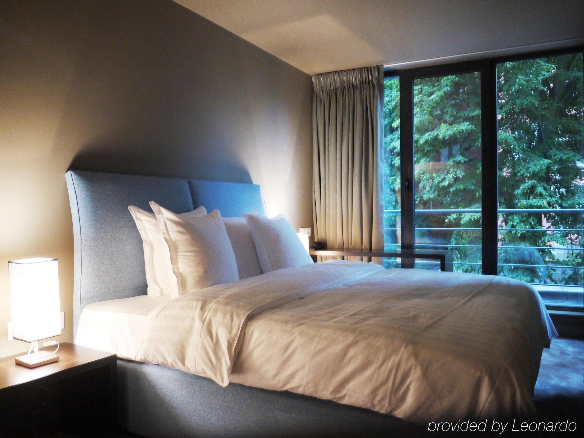 Hotel The Neufchatel Saint-Gilles Phòng bức ảnh